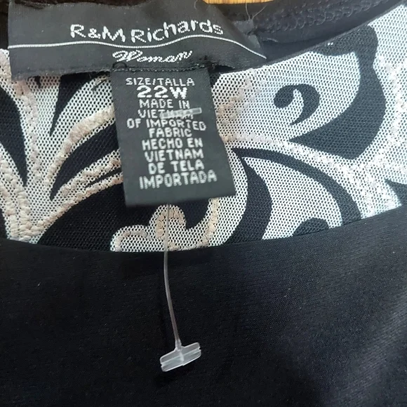 R&M Richards Black Dress with White Patterned Detail - Picture 3 of 7